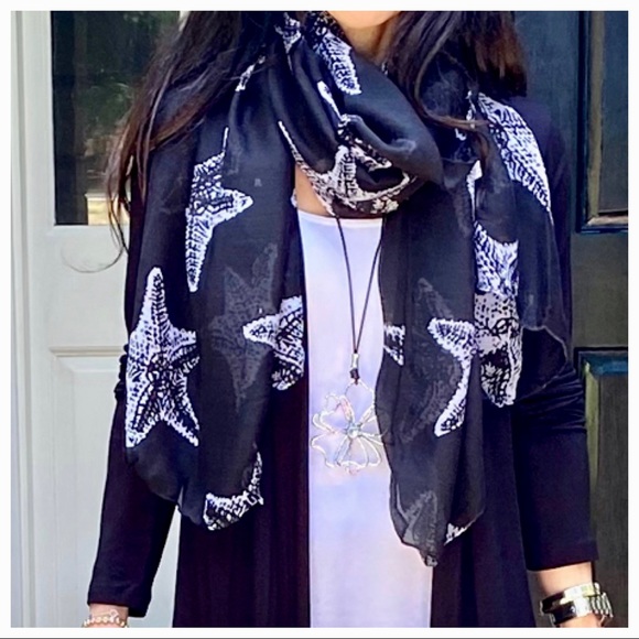 STAR SHAWL/SCARF - Picture 3 of 6